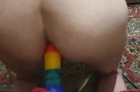 Sizzling Solo Crossdresser Ass Fuck: Intense Self-Penetration Action