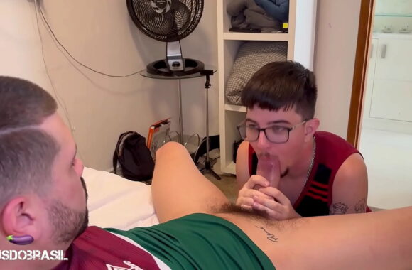 Twink vs Hung Stud: Lucas Delivers 100% Intense Gay Action